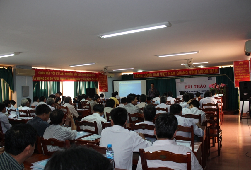 Hội thảo khoa học "Thích ứng với biến đổi khí hậu cho phát triển bền vững nông nghiệp và phát triển nông thôn vùng ven biển Đồng bằng sông Cửu Long"