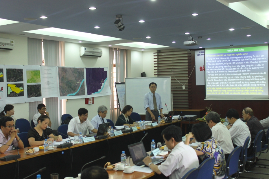 Lễ bảo vệ luận án tiến sỹ cấp Viện của NCS Đặng Ngọc Hạnh tại Viện KHTL Việt Nam