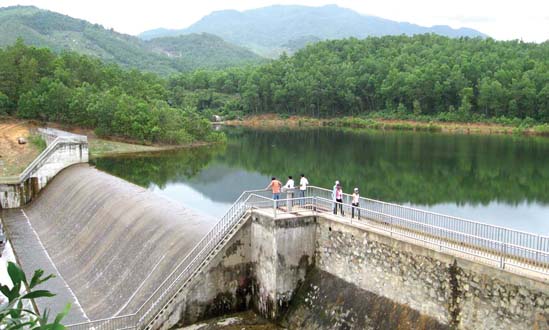Phê duyệt 12 công trình thủy lợi thi công vượt lũ, chống lũ 2013